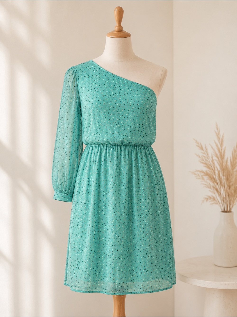 Green One-Shoulder Maxi Dress